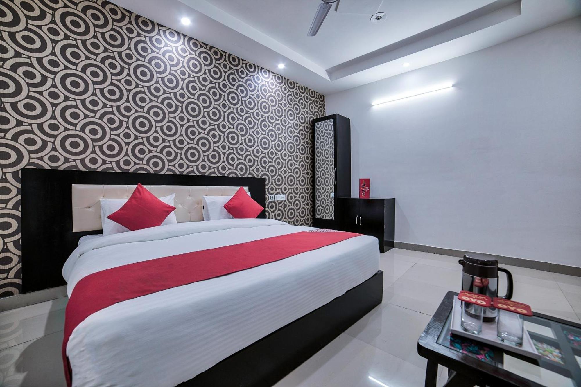 Hotel O Crown Residency Faridabad Dış mekan fotoğraf